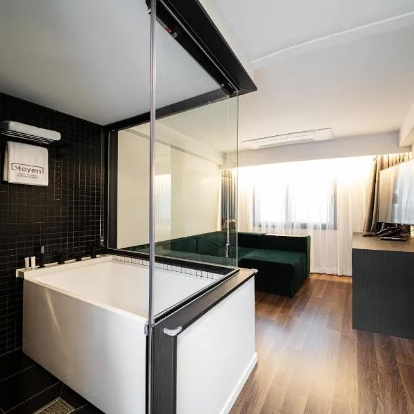 Moyen Hotel, hotel a Sokcho