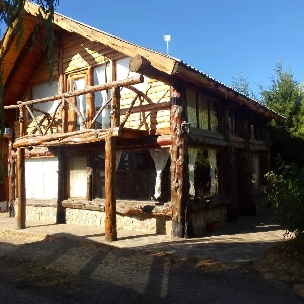 CABAÑAS EL PALENQUE, hotel in Lago Futalaufquen