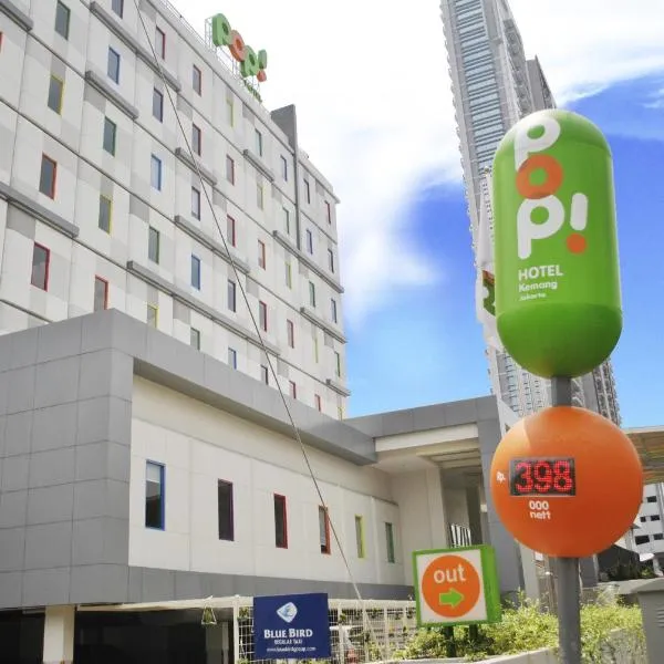 POP! Hotel Kemang Jakarta, hotelli kohteessa Pondokcabe Hilir