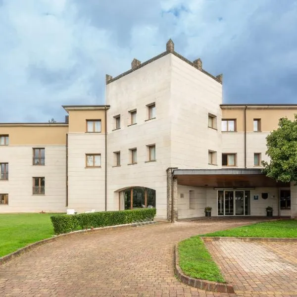 Parador de Villafranca del Bierzo, hotel in La Portela de Valcarce