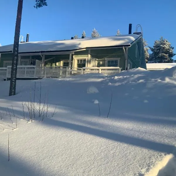 Saunaharju 5 järven rannalla, ξενοδοχείο σε Kolinkylä