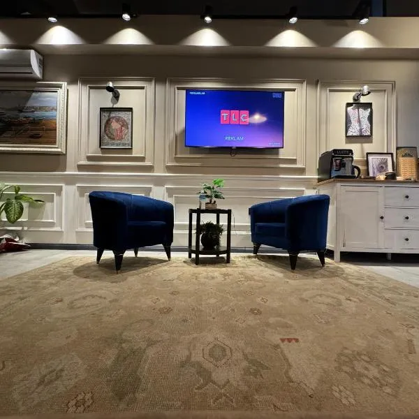 Plus Hotel & Private Transportation İstanbul Airport-By Loft, hotel in Arnavutköy