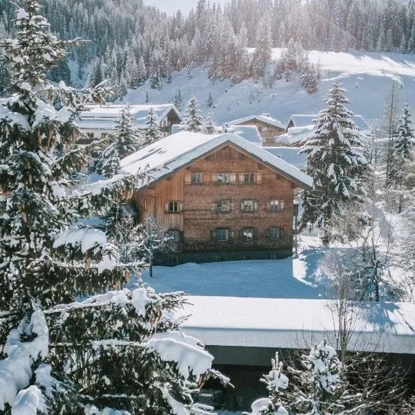Alpina Lech - Geborgen in den Bergen, hotel en Lech am Arlberg