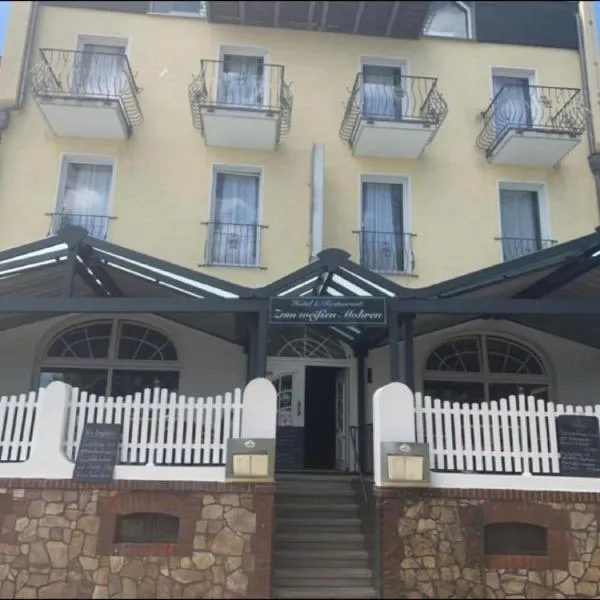 Hotel Zum Weissen Mohren, hotel v destinaci Walluf