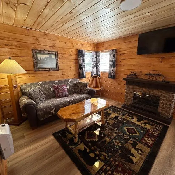 Rowe's Adirondack Cabins of Schroon Lake, hotel v destinaci Schroon Lake