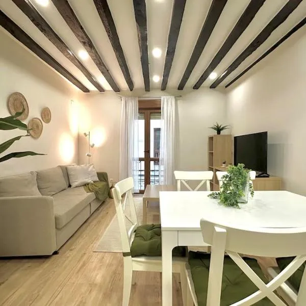 Apartamento de diseño en Laredo centro, hotel v destinaci Laredo