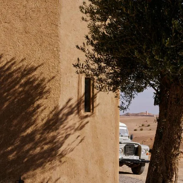 Agafay Desert Hotel, hotel v destinaci El Karia