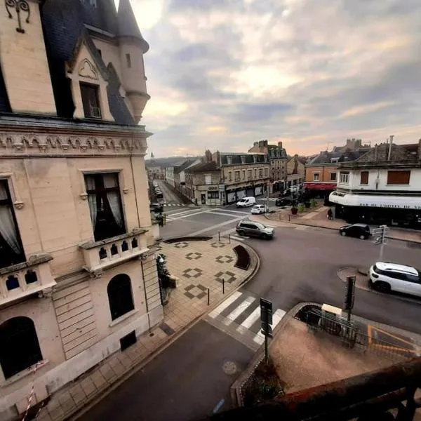 Maison de ville au centre de Fismes, hotel v destinaci Fismes