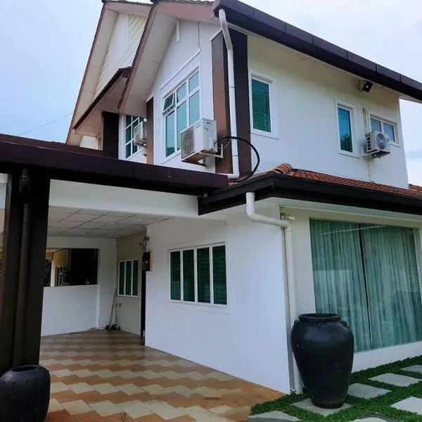 Tambun lost world luxury villa 5BR/20 pax/mahjong/karaok/bbq/garden events, hotel di Tambun