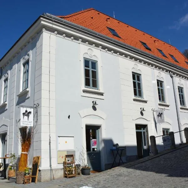 Penzion Masarykova 37 Hluboká nad Vltavou, hotel in Hluboká nad Vltavou