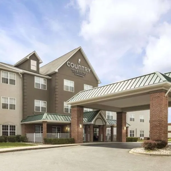 Country Inn & Suites by Radisson, Louisville South, KY โรงแรมในHillview