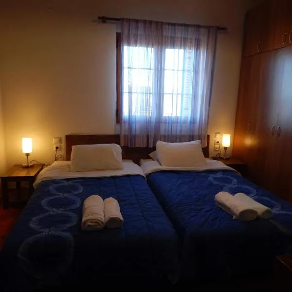 Παραδοσιακός Ξενώνας Αετορράχης - Aetorrachi's Traditional Guesthouse, hotel v destinaci Aëtorráchi