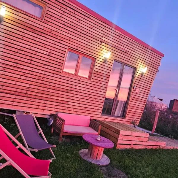 Tiny house cosy proche Disney, hotel en Chartronges