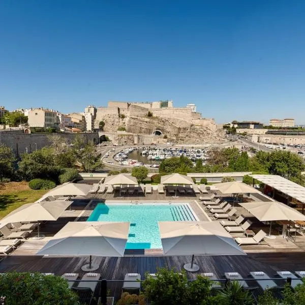 Radisson Blu Hotel Marseille Vieux Port: Marsilya'da bir otel