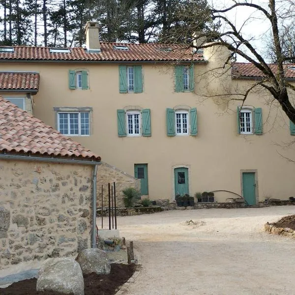 Domaine de Servières - Grand gîte, hotel v destinácii Le Caylar
