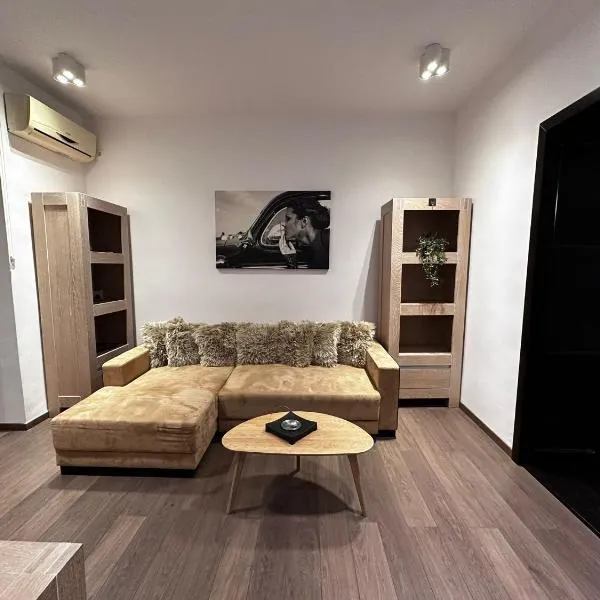 elisio - Pani Nani Apartment, khách sạn ở Braşov