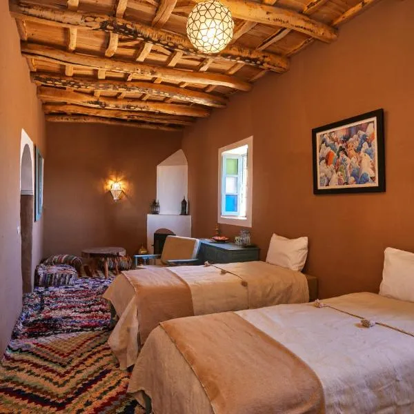 Agafay Desert Hotel, hotel in El Karia