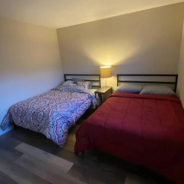 condo in downtown free parking 4 mins frm Freemont, hotel din Las Vegas