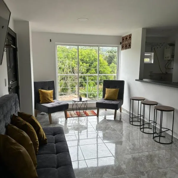 Sencillo apartamento en Guatape, отель в городе Гуатапе