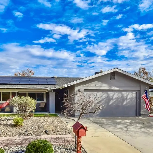 Grape Escape for the Solo Travler, hotel in Paso Robles