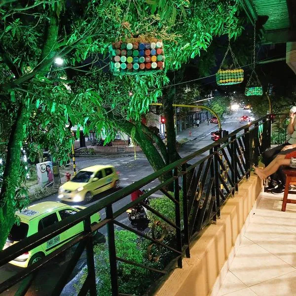 !Hermosa Casa en el Mejor lugar de Medellín!, hotel in Envigado