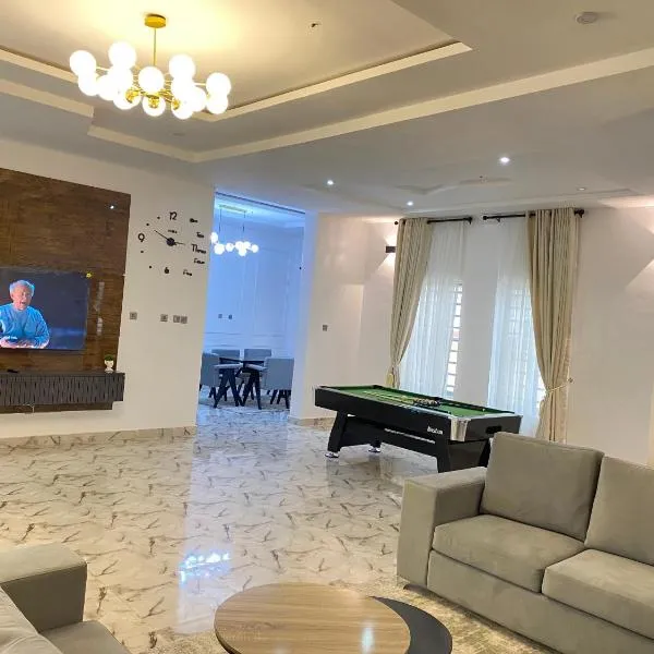 Luxe Haven Lekki, hotel in Lakowe