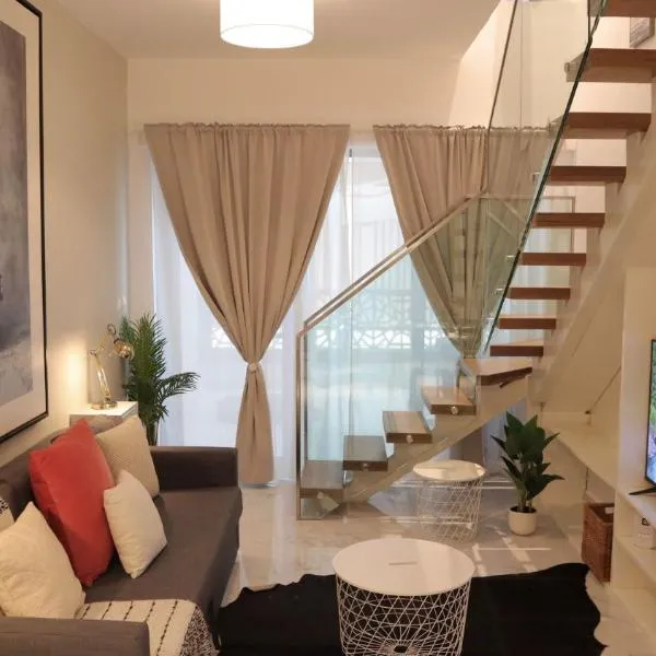 Desert Rose Apartment- Masdar City, hotel in Al Qurayyah