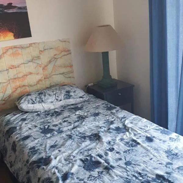 STW self catering, hotel in Langebaan