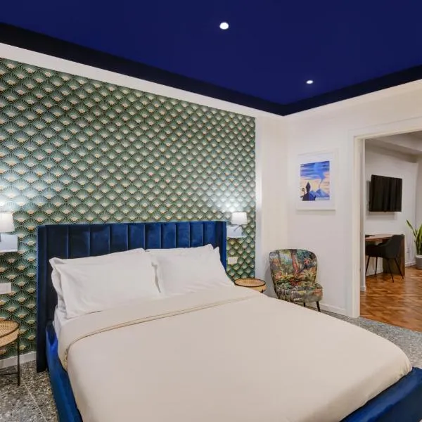 Well Suites - Piazza dei Martiri, ξενοδοχείο στη Νάπολη