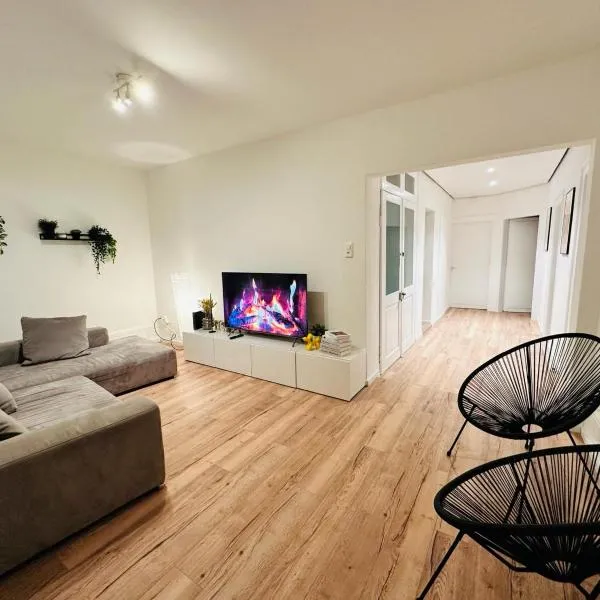 Exclusive apartment for families and business, hotel din Uster