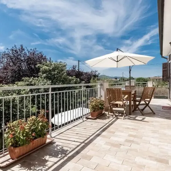 Oasi di Pace Sarzana, hotel v destinaci Luni
