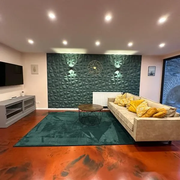 Relaxen im Weindorf Mayschoß Fewo 4, hotel en Mayschoss