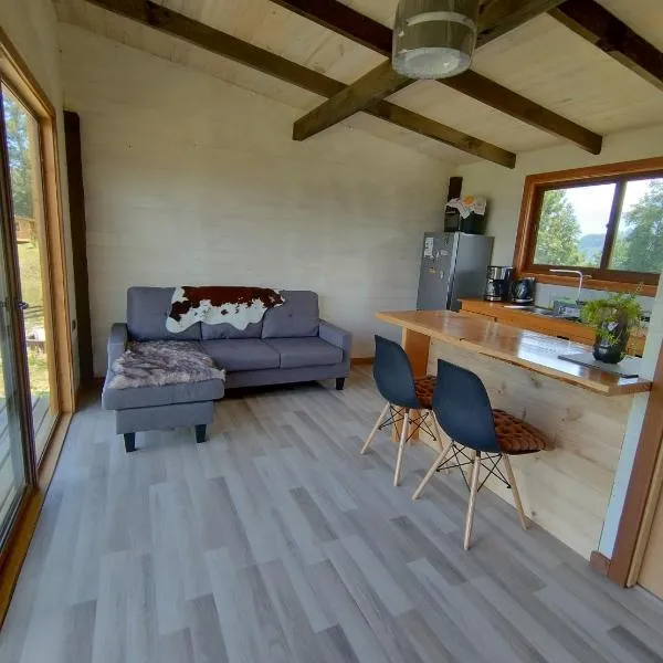 tiny house comuy, hotel di Ranco