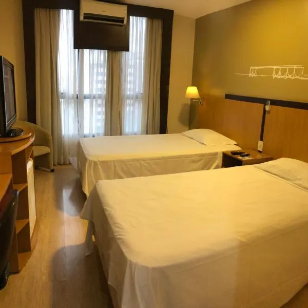 Flat 609 - Comfort Hotel Taguatinga, hotell sihtkohas Campo Limpo