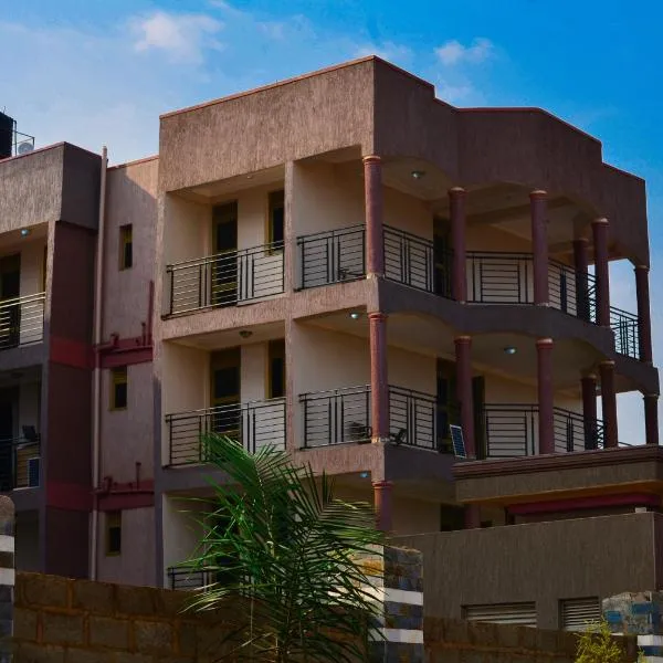 HOTEL ZEPTAN, hotel v destinaci Jinja