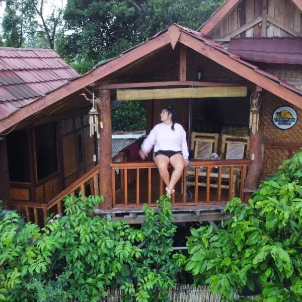 Jonny's Places, hotel v mestu Tetebatu