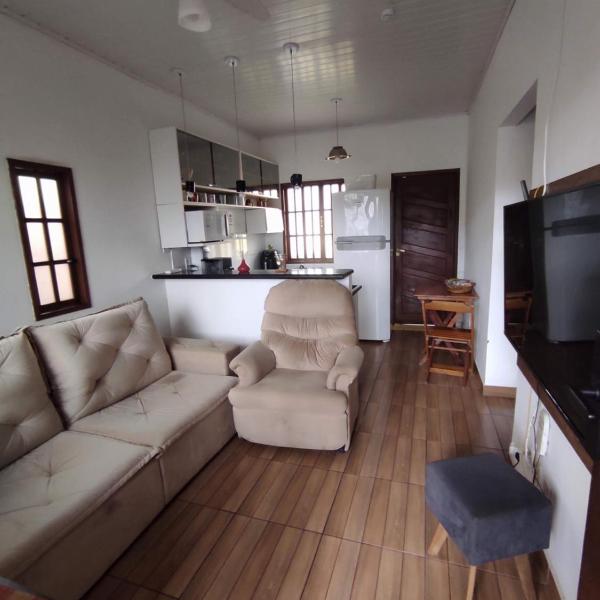 Casa 2 qtos, sendo suíte com cama Queen ar condicionado - Foto 5