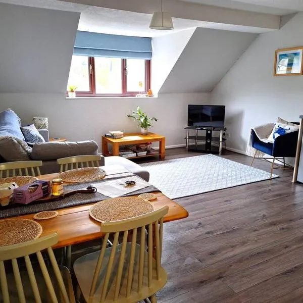 Two bedroom apartment close to the beach, hotel in Beer