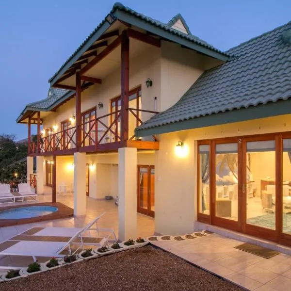 Le Gaulois Luxury Apartments, sleeps 2, Sea Views, khách sạn ở Cape Town