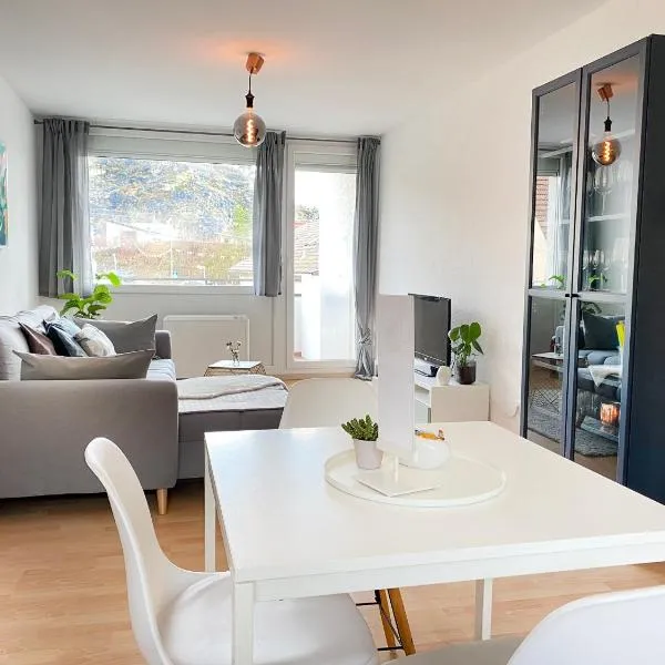 Wohnliches Design Apartment in schöner Lage nahe Ulm & Science Park, hotel en Blaustein