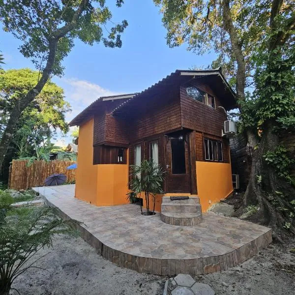 Chalé lawill ilha do mel – hotel w mieście Paranaguá