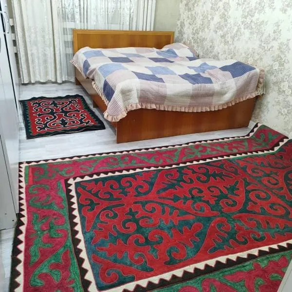 Azis Guest House, Hostel, hotel in Kyzylemgek