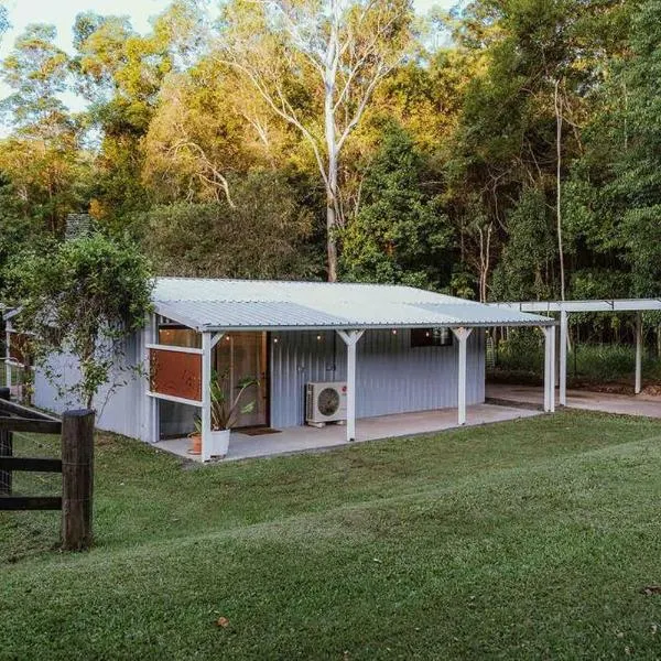 Kookaburra Cottage, hotel di Eumundi