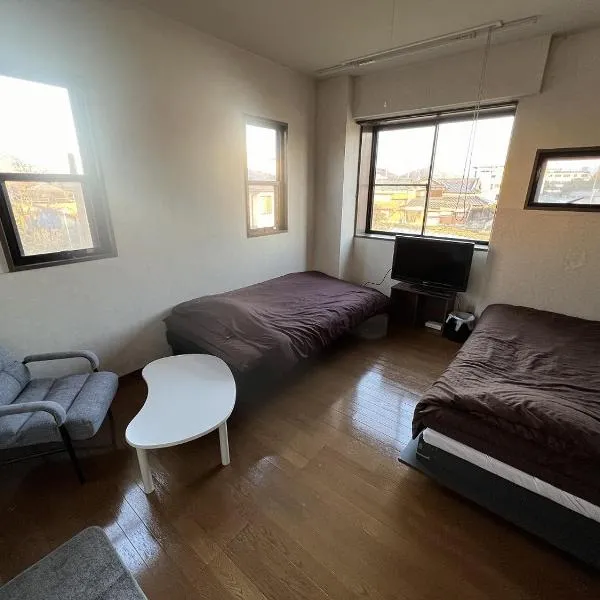 AppleRoom高瀬駅近202, hotel v destinaci Mitoyo