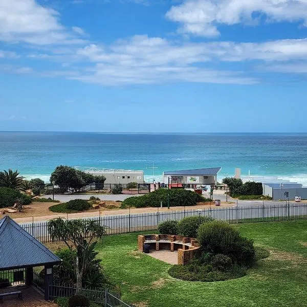 Amazing sea view apartment! 48 De Valle Diaz Mosselbay, hotel in Mossel Bay