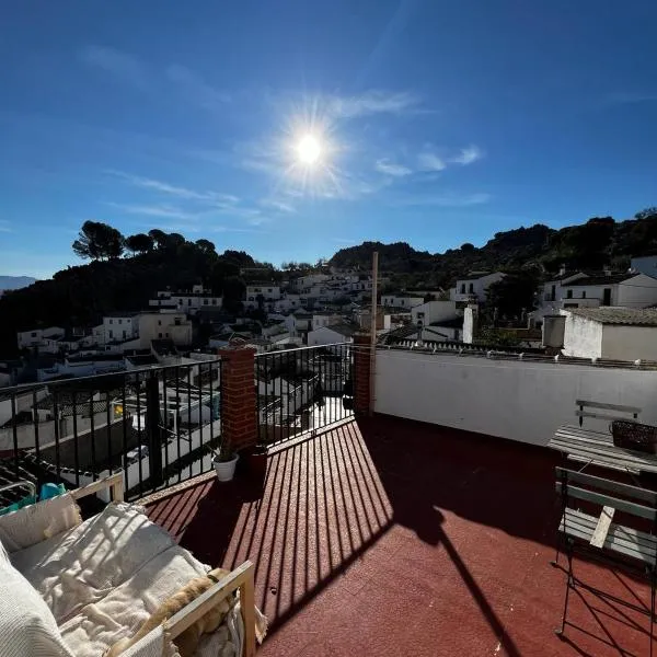 Casa Rural con vistas espectaculares, hotel a Jimera de Líbar