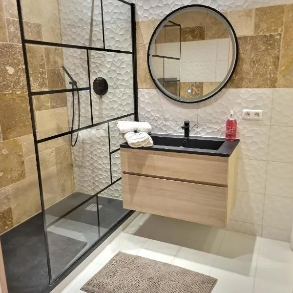 Appartement T2 Panier Vieux Port rénové โรงแรมในมาร์กเซย