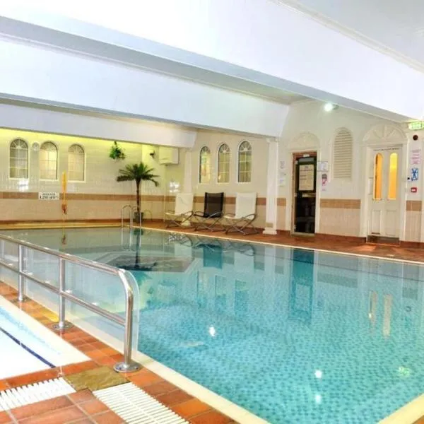 본머스에 위치한 호텔 Queens Hotel & Spa Bournemouth