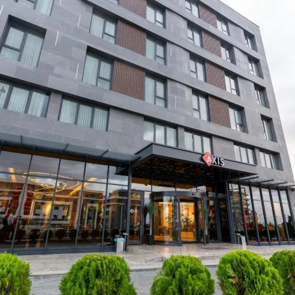 Axis Hotel, hotel em Cimenli