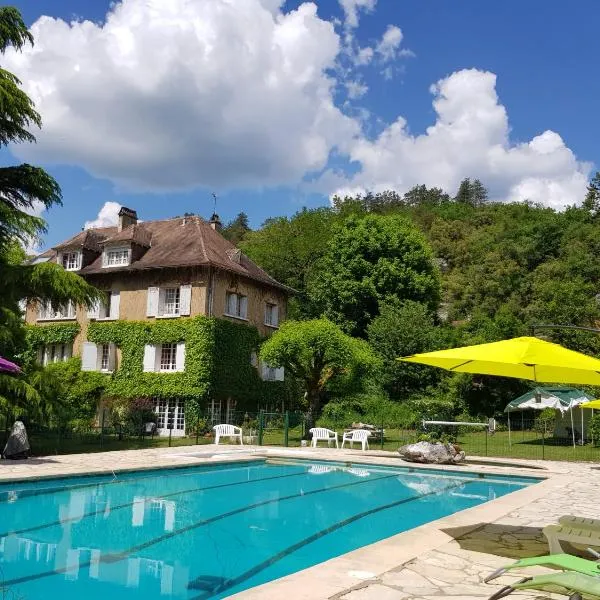 Chambres d'Hôtes Le Menestrel, hotel a Les Eyzies-de-Tayac-Sireuil